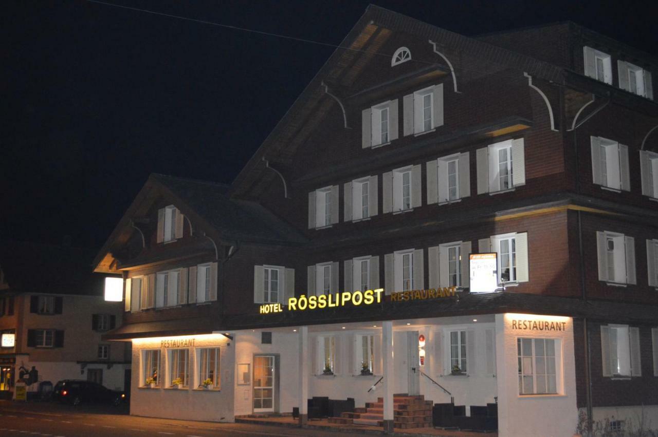 Hotel Garni Rosslipost 安特里堡 外观 照片
